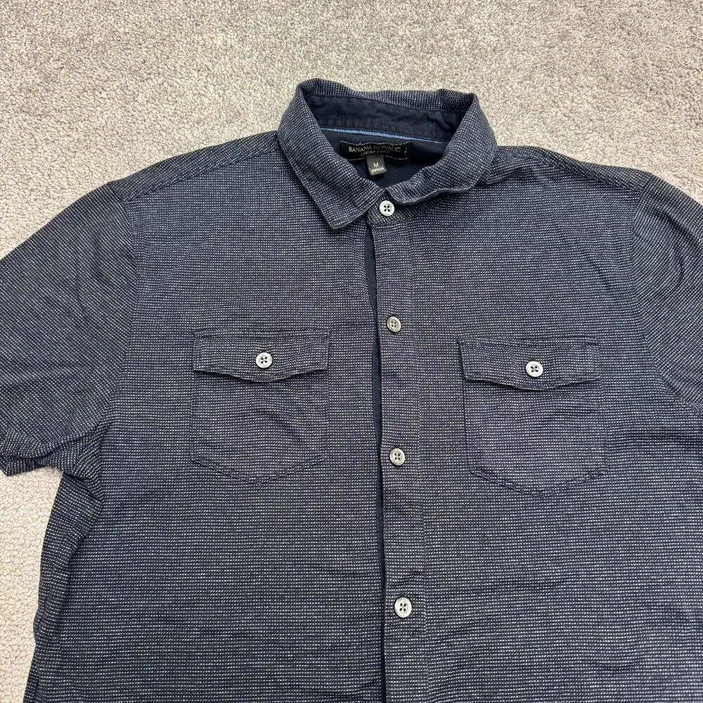 Banana Republic Luxury Touch Button Down Shirt Mens Medium Blue Jacquard Knit